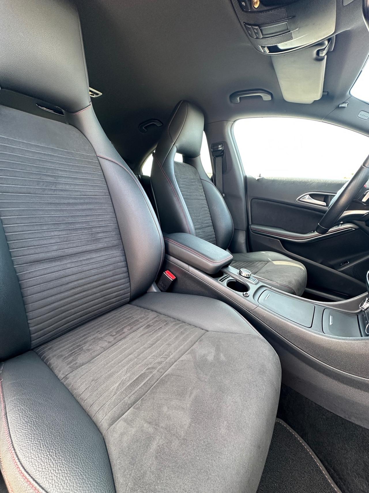 Mercedes-benz CLA 180 CDI Automatic Premium - 2015