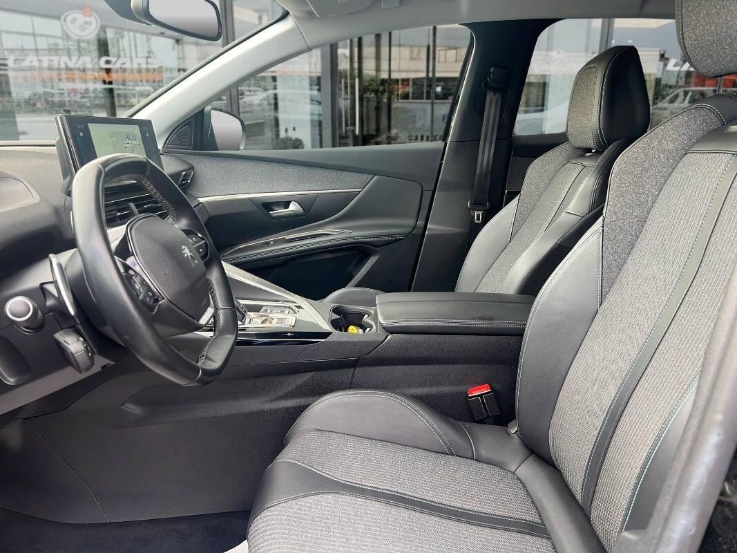 Peugeot 3008 II 1.5 bluehdi Allure Pack s&s 130cv eat8 Con NAV.