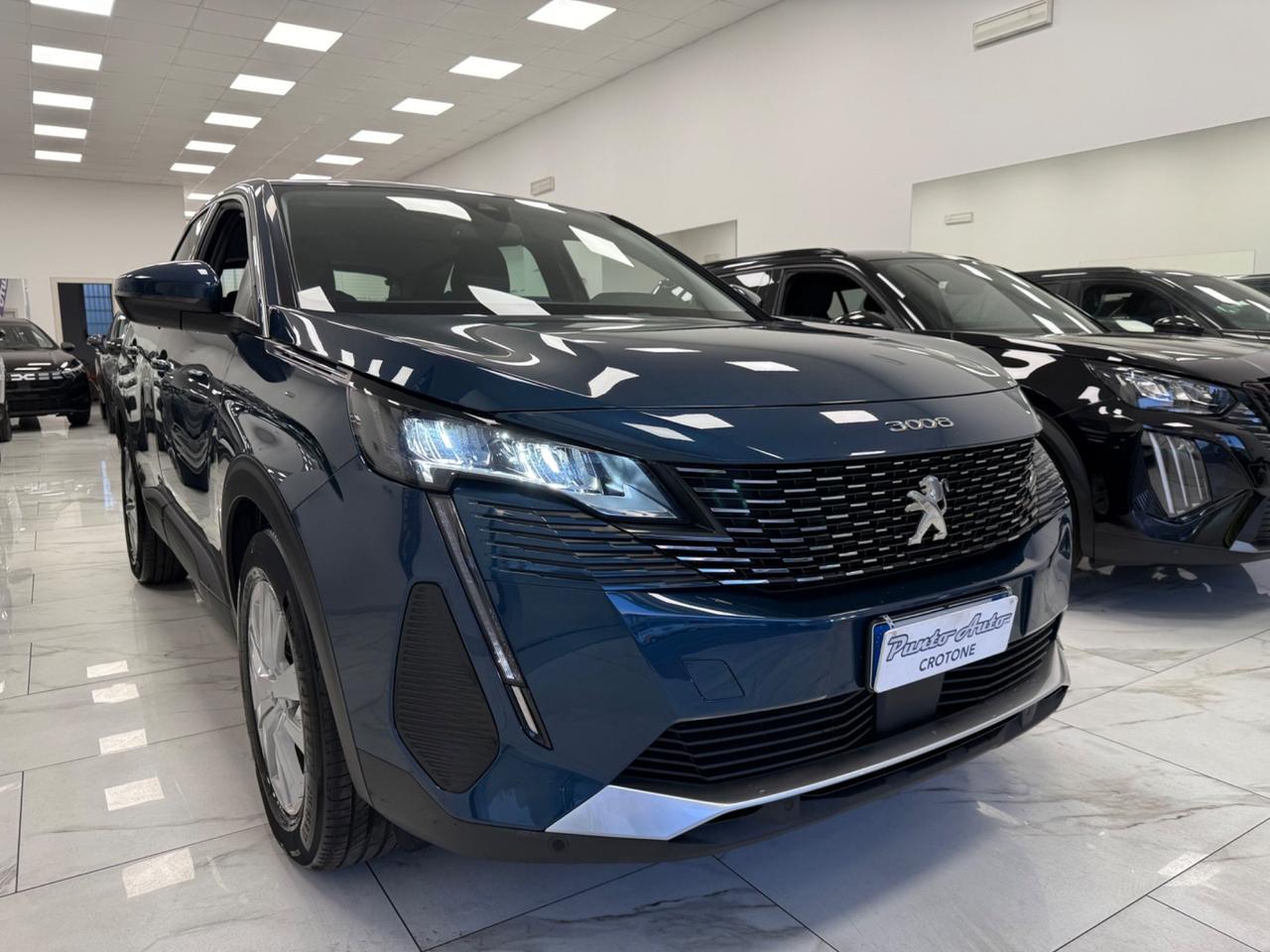 Peugeot 3008 BlueHDi 130 S&S EAT8 Active Pack