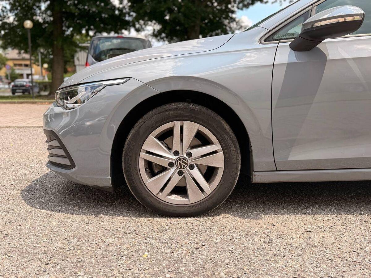 Volkswagen Golf 2.0 tdi Life 115cv dsg