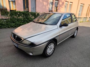 Lancia Y 1.2i cat LS