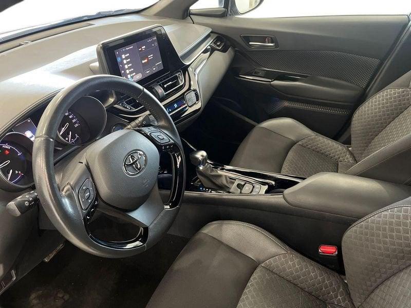 Toyota C-HR C-HR 2.0h Trend e-cvt