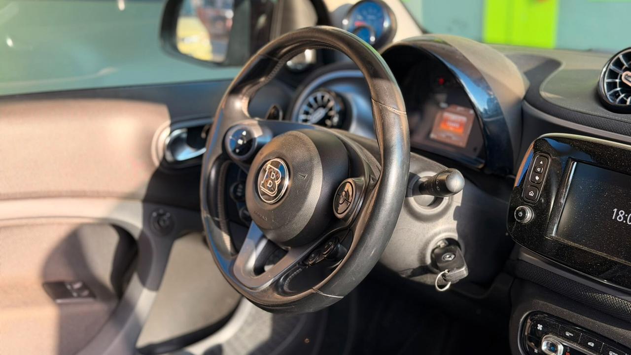 Smart ForTwo BRABUS 0.9 Turbo twinamic Xclusive