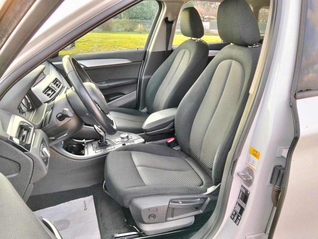 Bmw X1 xDrive18d Automatik*Navi*Camera*Cruise*Pdc