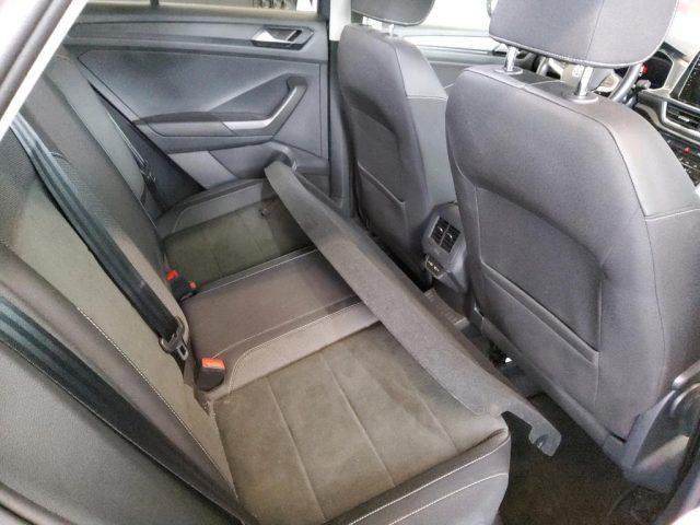 VOLKSWAGEN T-Roc 2.0 TDI Style Fari LED Matrix, Navi, Retrocamera