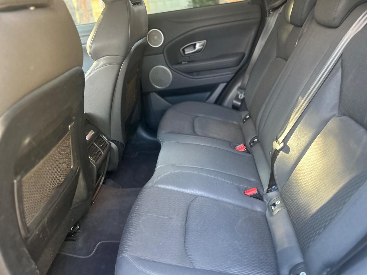 Land Rover Range Evoque 2.0 TD4 150 CV 5p. SE