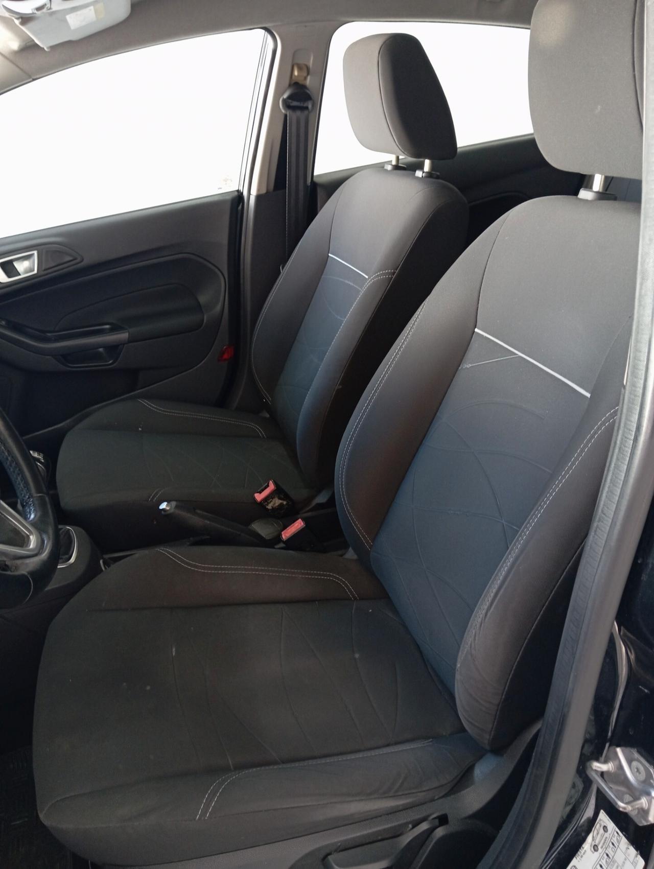 Ford Fiesta 1.4 Benz/GPL 2015 CON GARANZIA