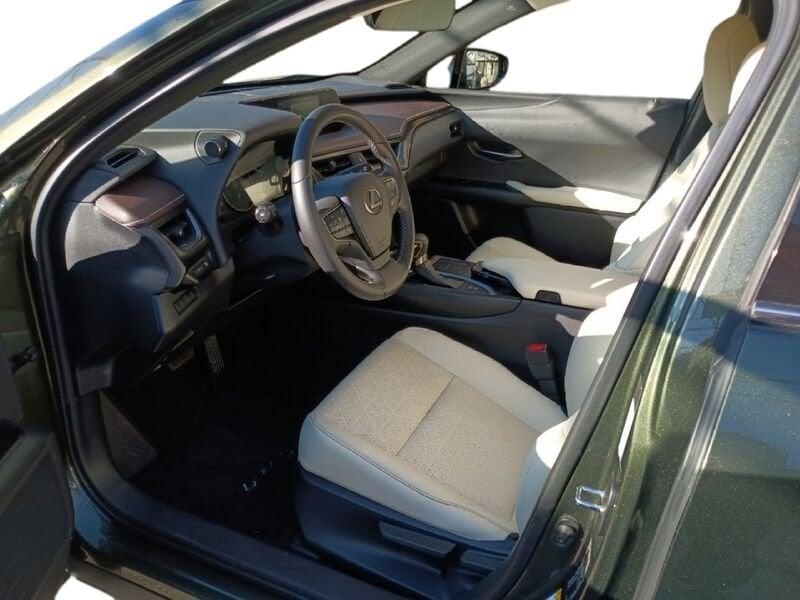 Lexus UX UX Hybrid Premium