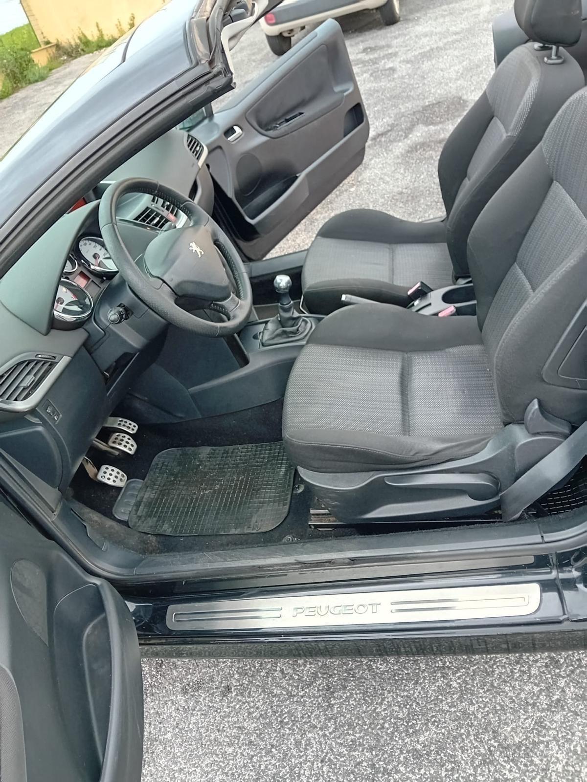 Peugeot 207 1.6 VTi 120CV CC Allure