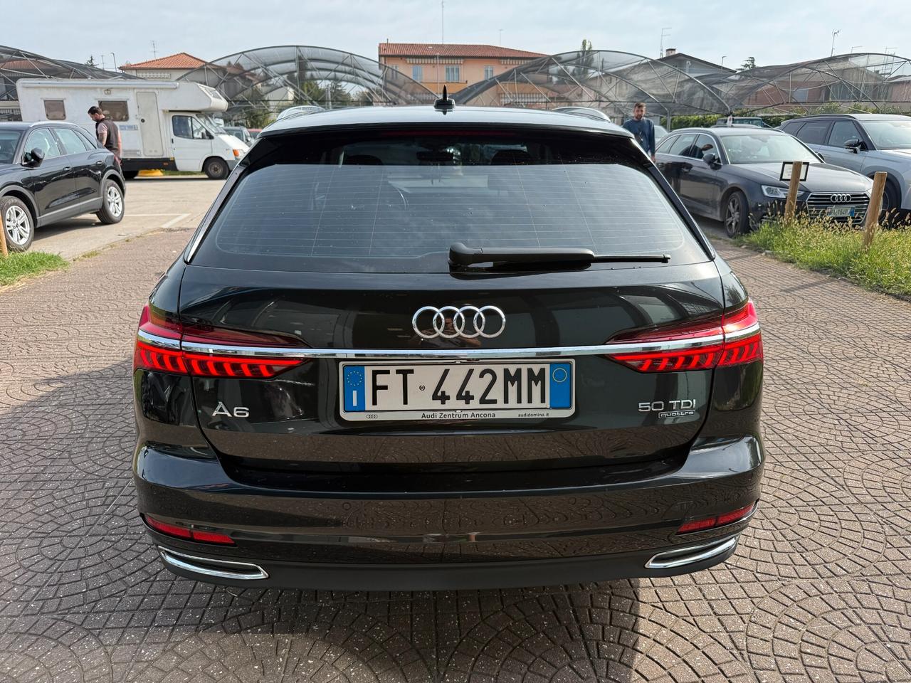 Audi A6 Avant 50 3.0 TDI quattro tiptronic Business