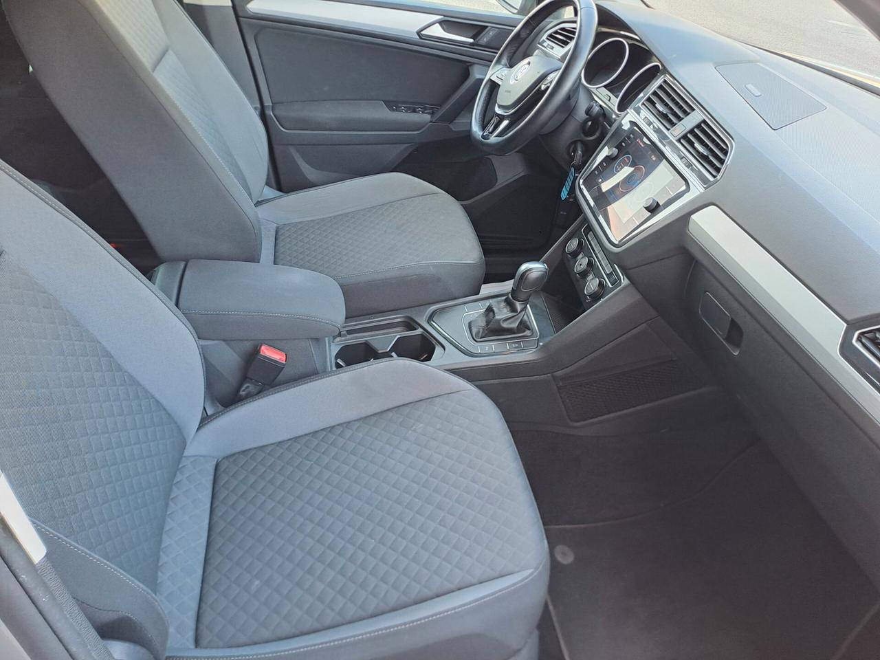 Volkswagen Tiguan 2.0 TDI SCR DSG Business BlueMotion Technology