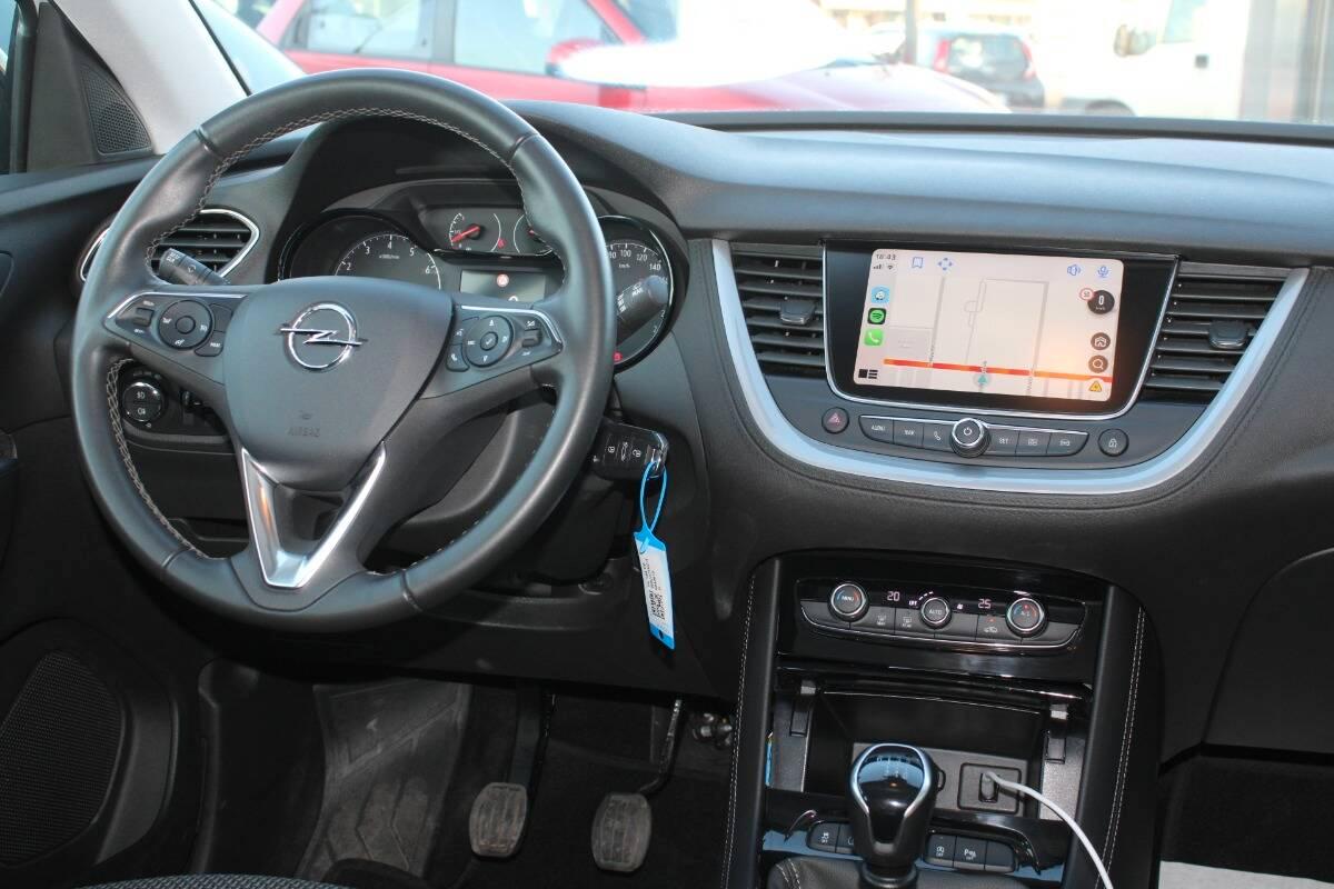 Opel Grandland X 1.5 ecotec Business s&s 130cv con Navi e CarPlay