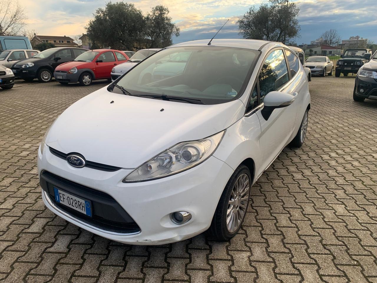Ford Fiesta 1.6 TDCi 95CV 3 porte Tit.