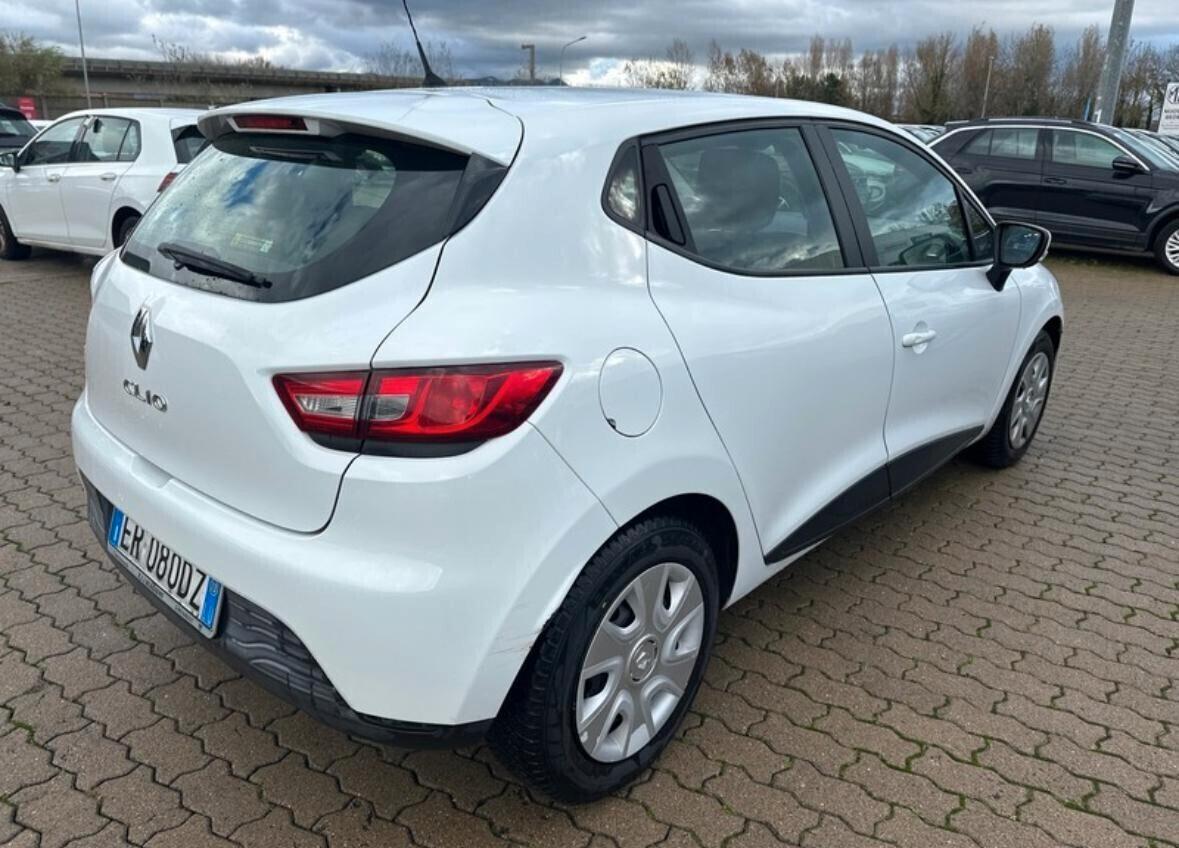 Renault Clio 1.2 75CV 5 porte Live IN ARRIVO