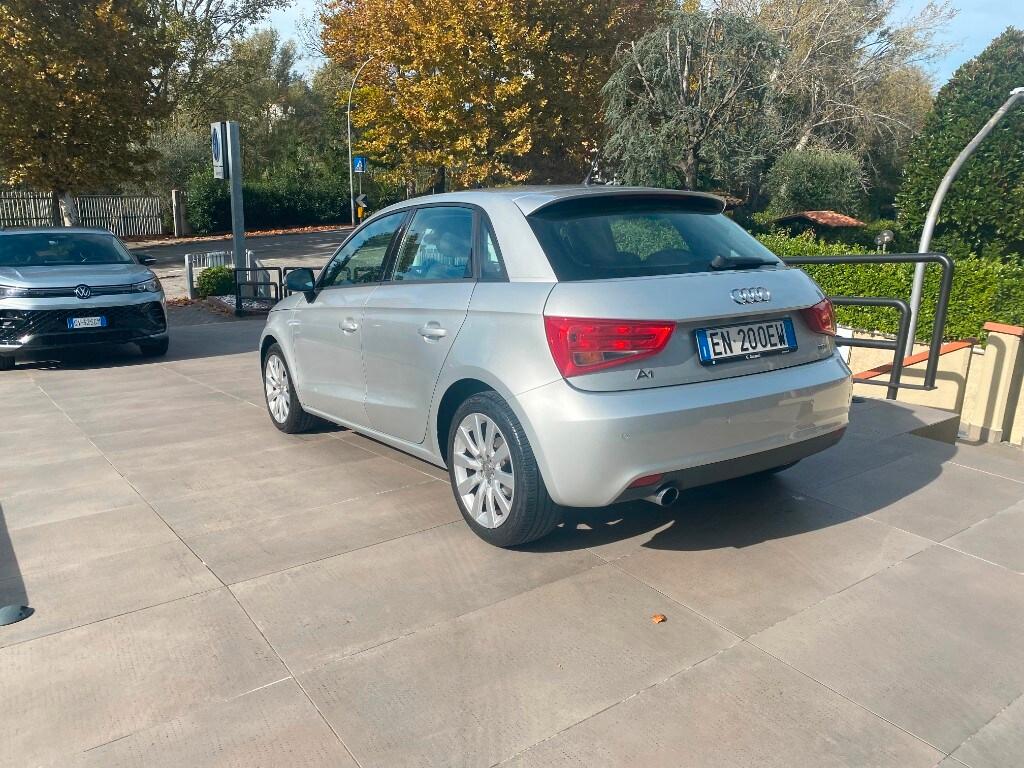AUDI A1/S1 A1 SPB 1.2 TFSI Ambition