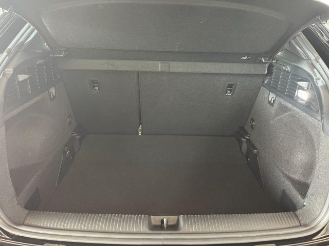 AUDI Q2 35TDI Stronic S line "19 Sline/Telec./Navi/MATRIX