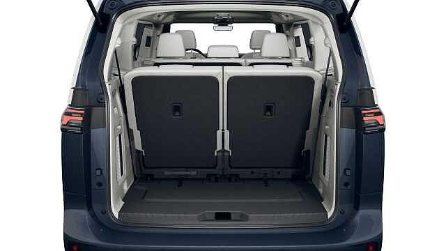 Volkswagen ID. Buzz Pro Passo Lungo 7 Posti