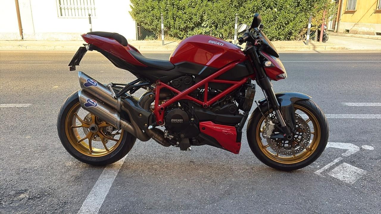 DUCATI STREETFIGHTER 848 ROSSO 10/2012