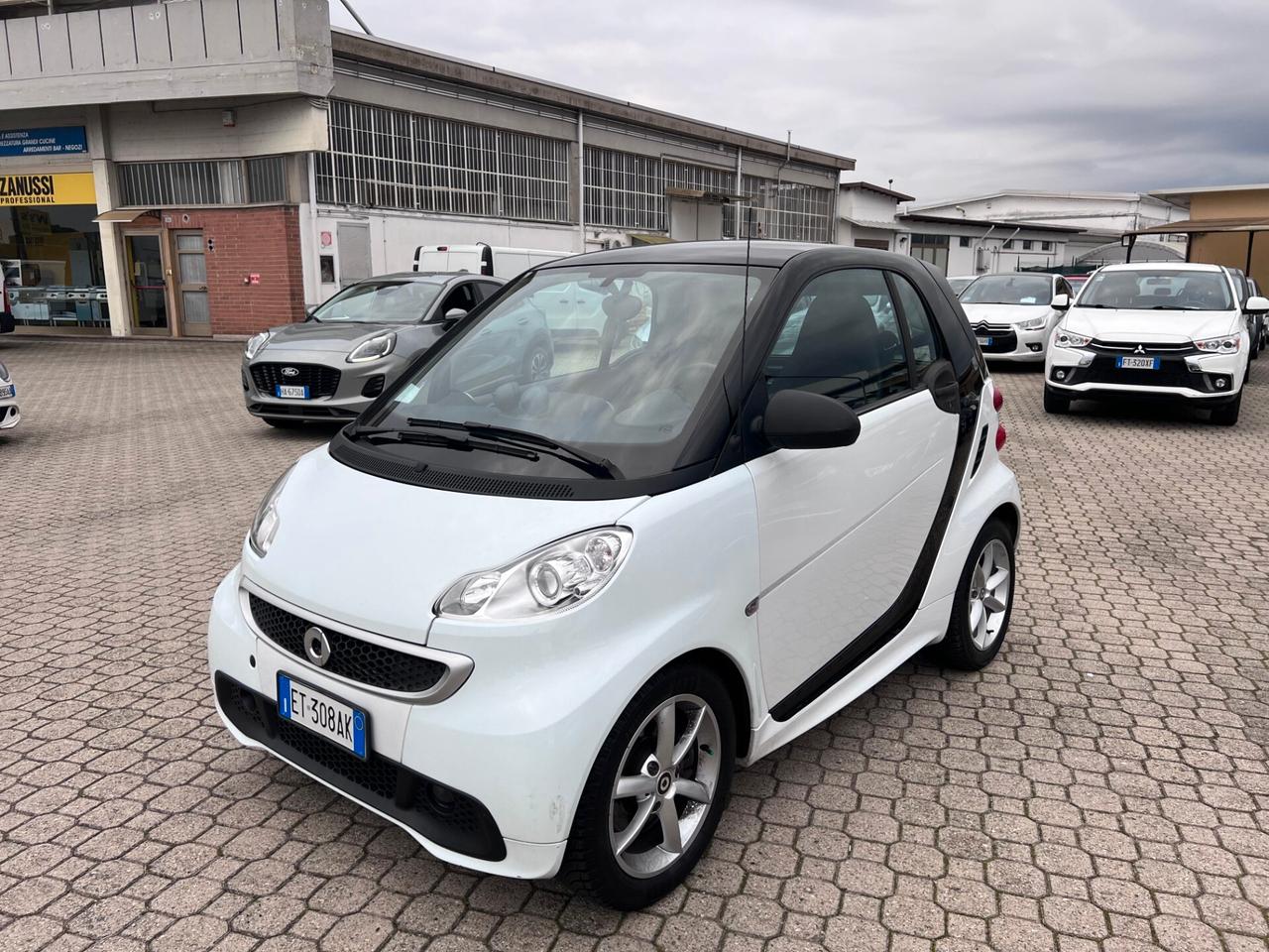 Smart ForTwo 800 40 kW coupé passion cdi