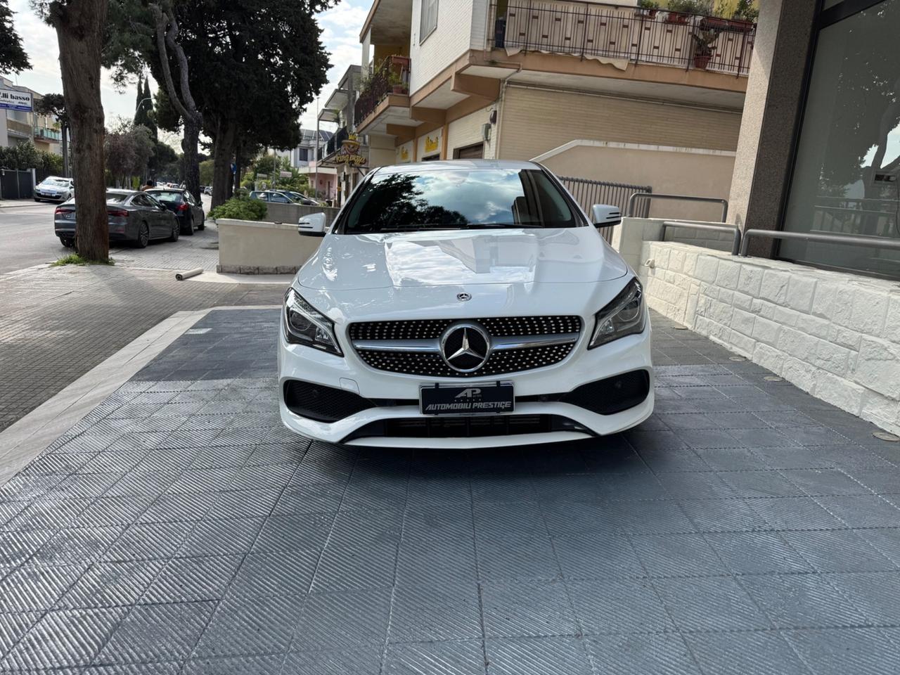 Mercedes-benz CLA 200 d Premium