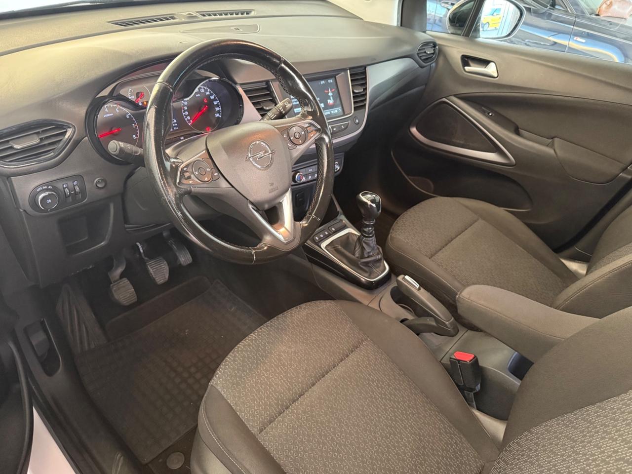 Opel Crossland 1.5 ECOTEC D 110 CV Start&Stop Design & Tech