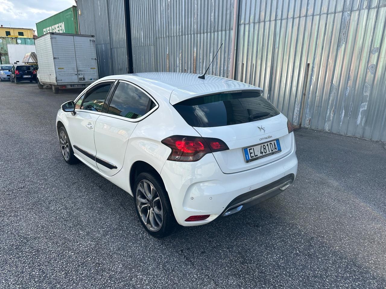 Ds DS4 4 2.0 HDi 160 Sport Chic SOLO 130.000 KM