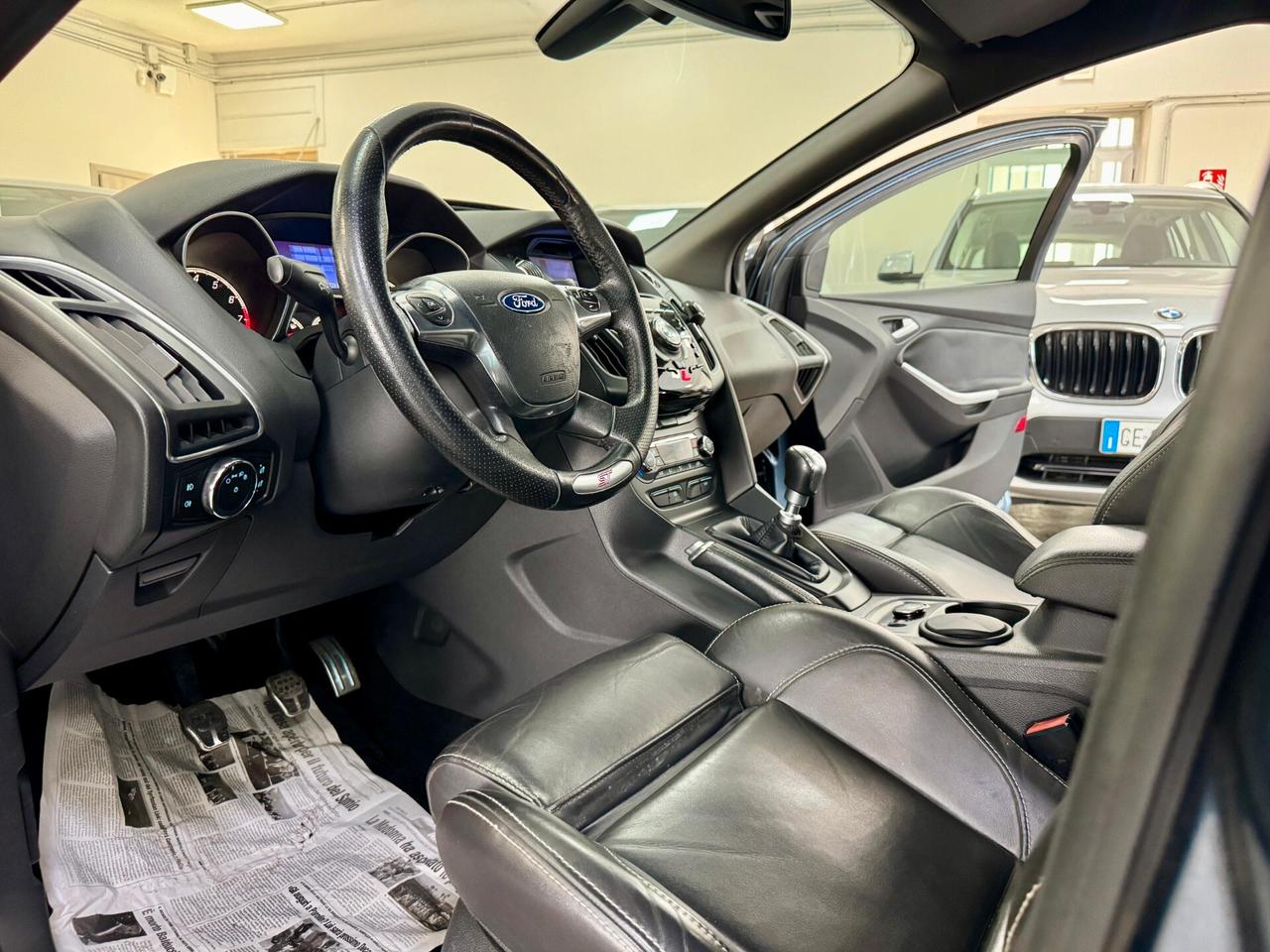 Ford Focus ST 2.0 EcoBoost 250 CV