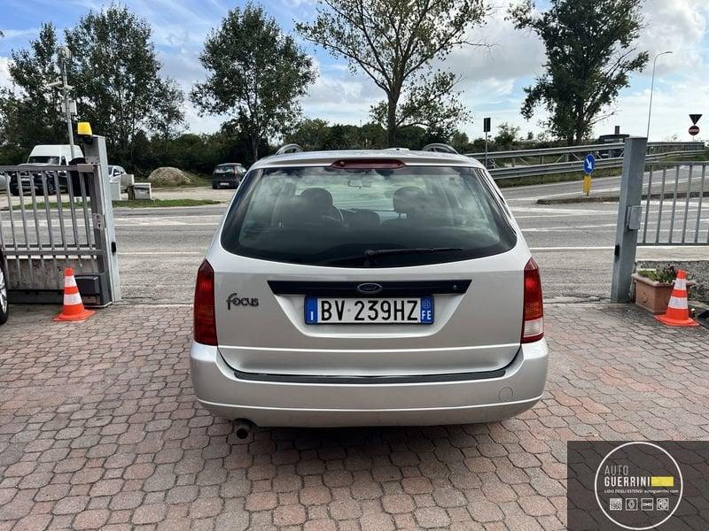 Ford Focus Focus 1.6i 16V cat SW Ghia