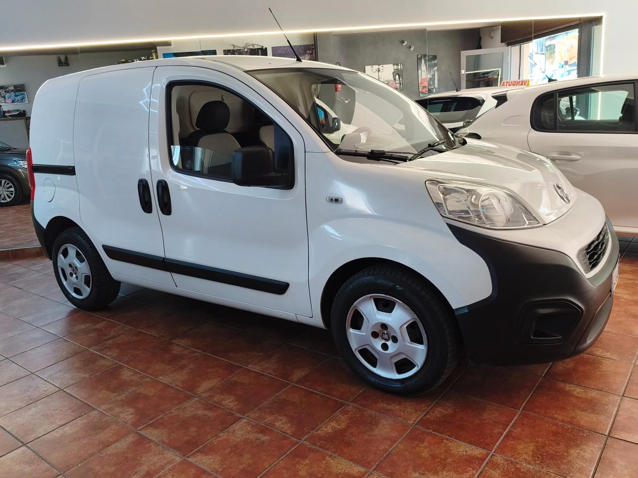 Fiat Fiorino 1.3 MJT 95CV Cargo SX 2023