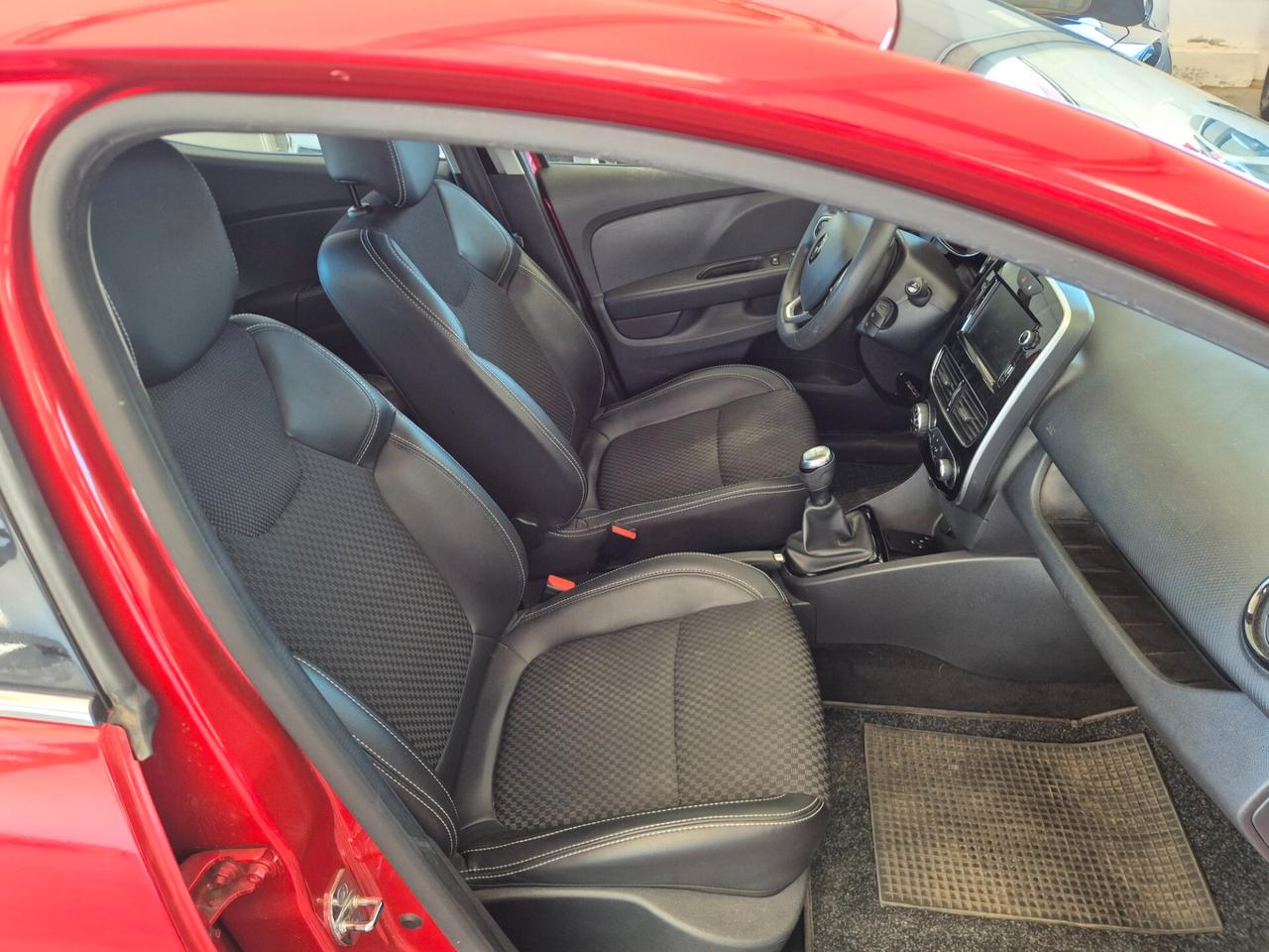 Renault Clio TCe 12V 90 CV 5 porte energy Business
