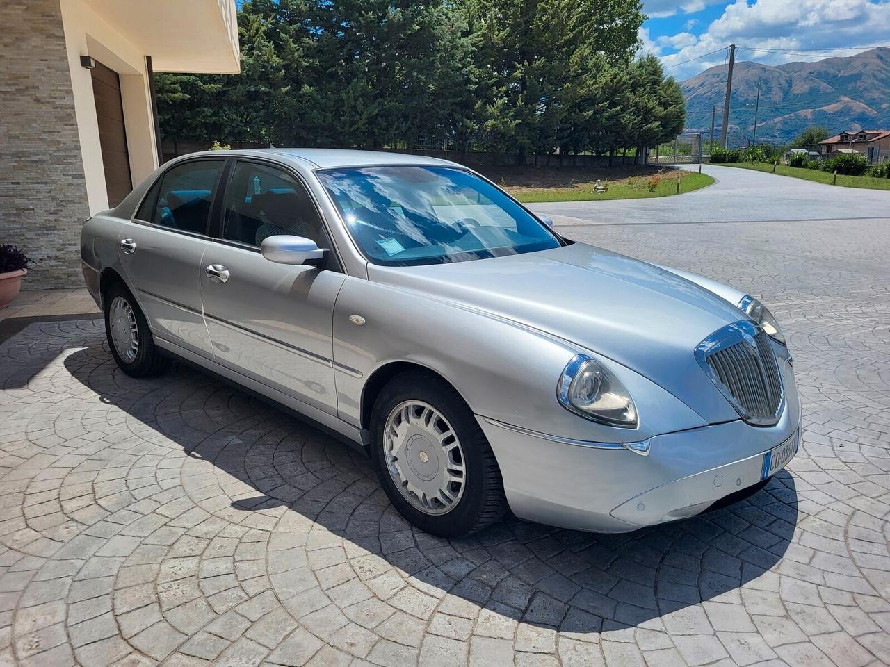 Lancia Thesis 2.4 JTD 150 cv CAMBIO MANULAE *** AMMIRAGLIA ITALIANA ***