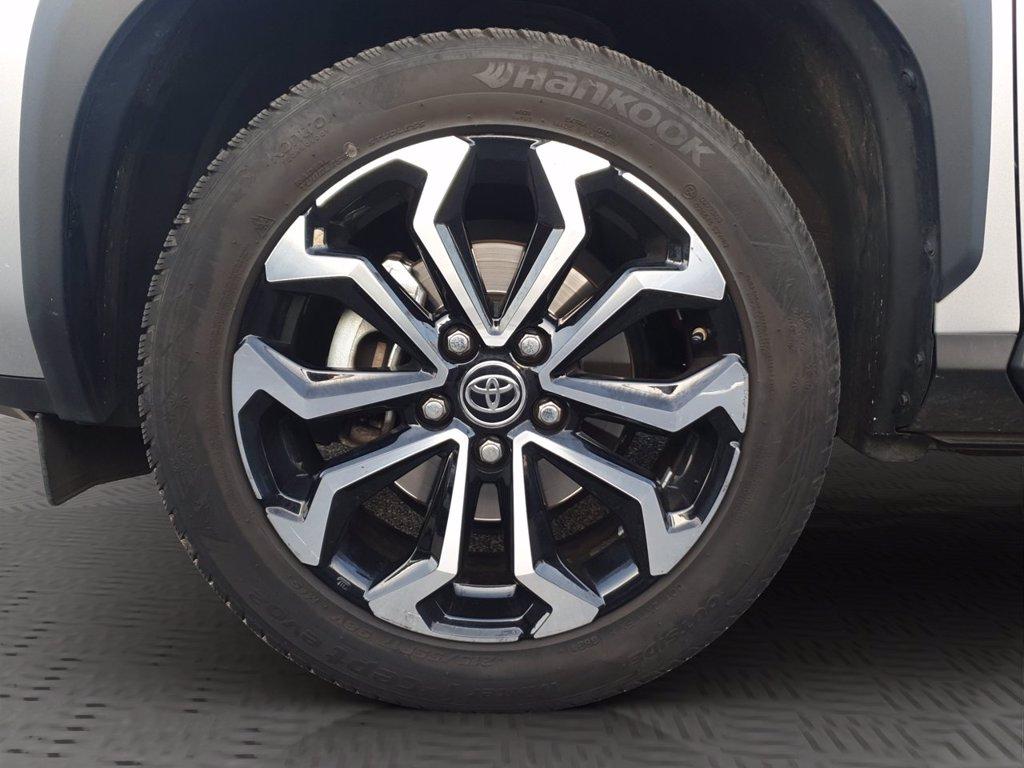 TOYOTA Yaris cross 1.5h trend awd-i 116cv e-cvt del 2022