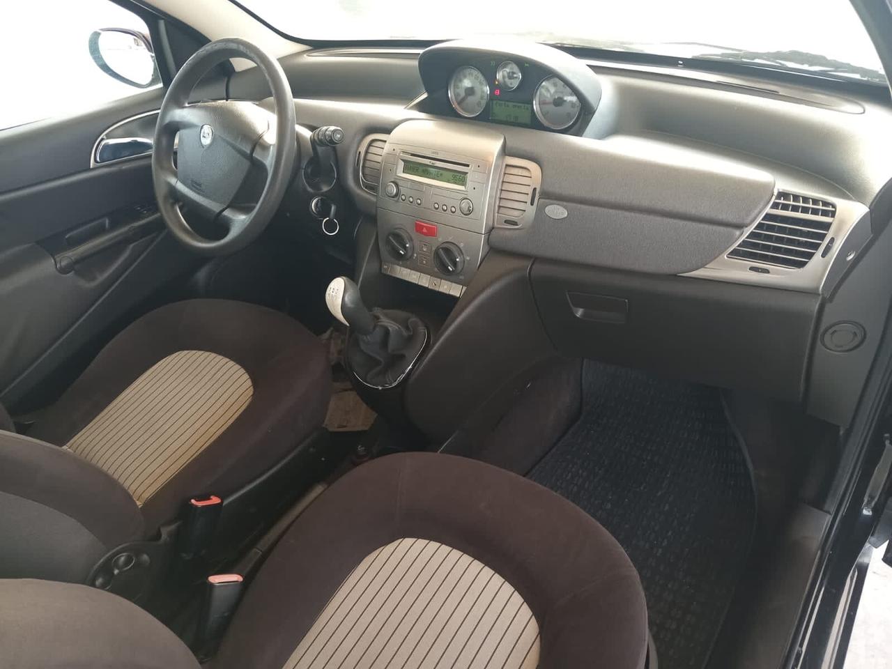 Ypsilon 1.3 DISEL MODELLO VECCHIO AFFIDABILE