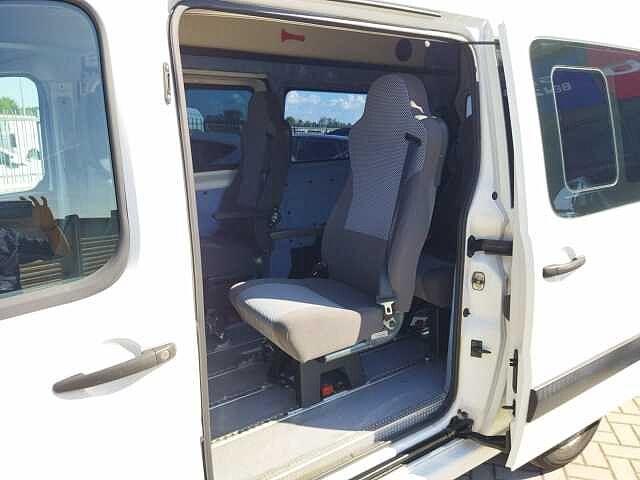 Peugeot Expert 2.0 HDi 120CV PL-TA 12Q Furgone Vetrato Affaire