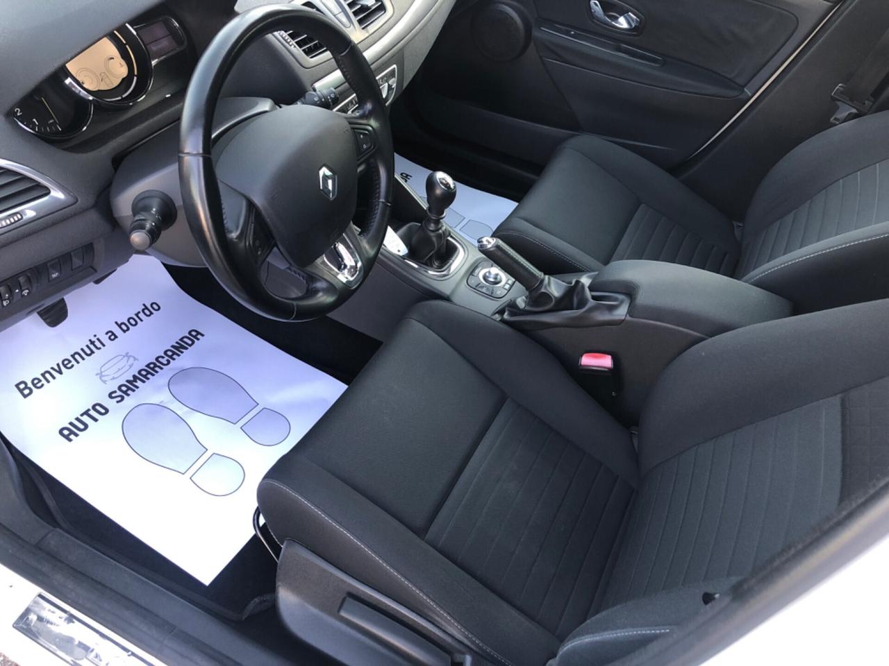 Renault Megane 1.5 dCi 110CV 2014