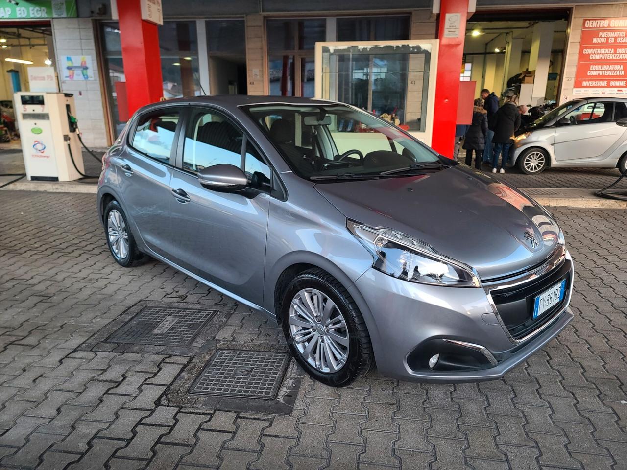 Peugeot 208 1.2 GPL ANNO 2019 MANUTENZIONE COMPLETA