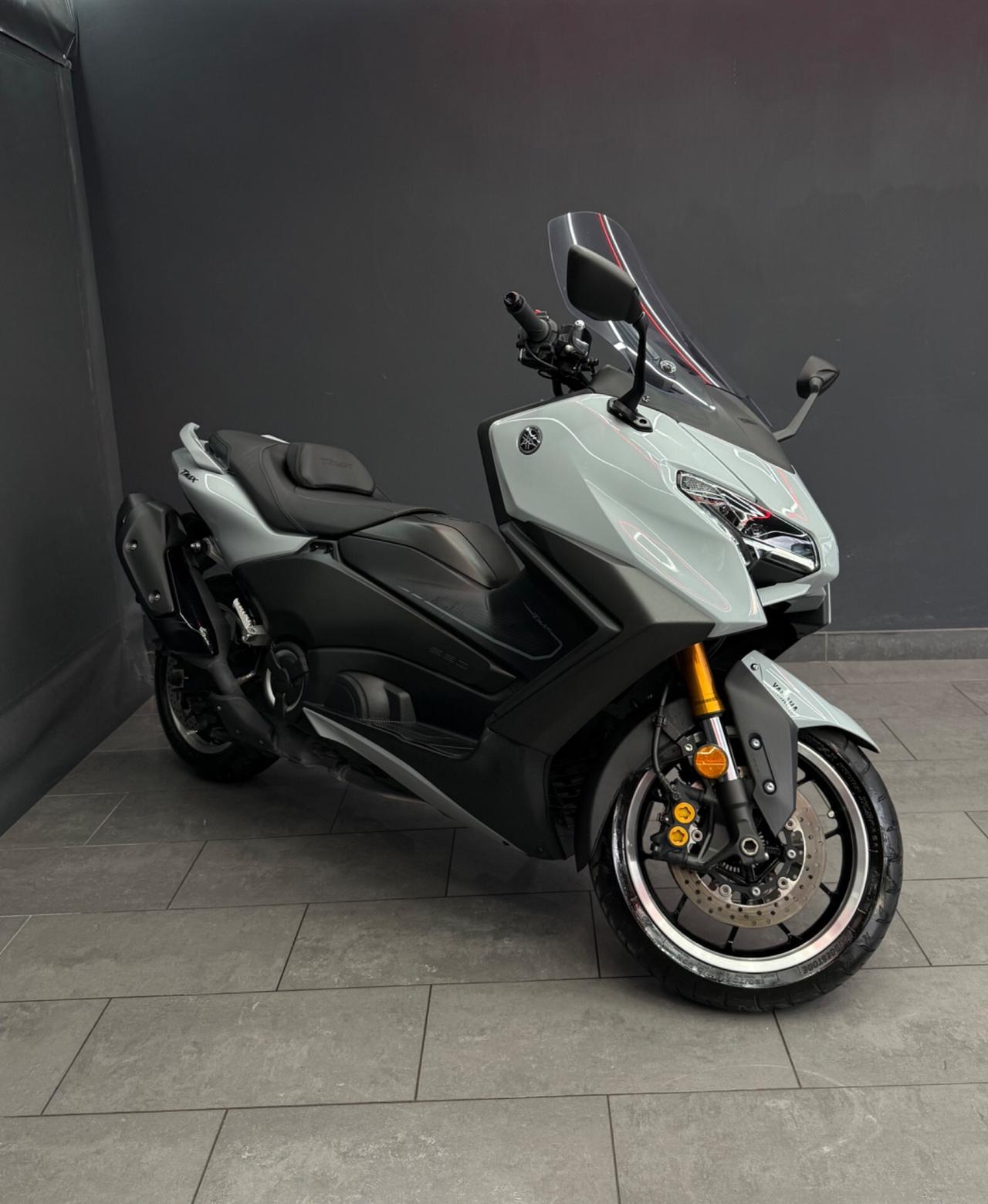 Yamaha TMAX 560 Tech Max 2025 0 sinistri Nuovo