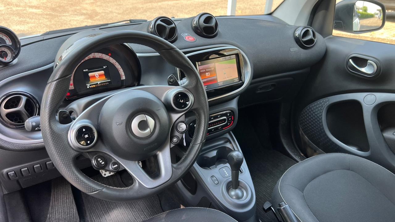 Smart ForTwo 70 1.0 twinamic Superpassion