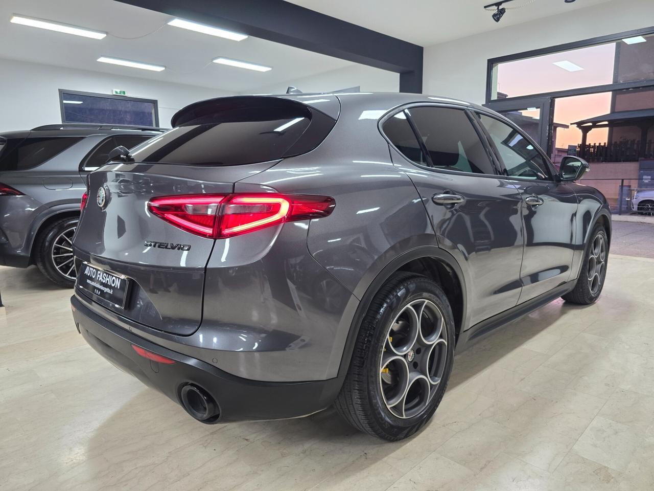 Alfa Romeo Stelvio 2.2 Turbodiesel 190 CV AT8 Q4 Sprint