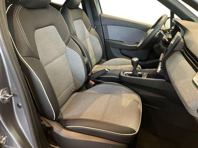 RENAULT Clio 1.0 TCe Techno