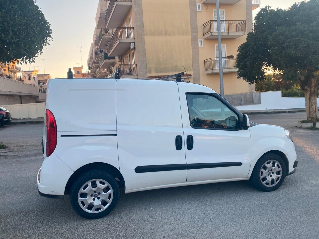 Fiat doblo 1.6 diesel iva esposta
