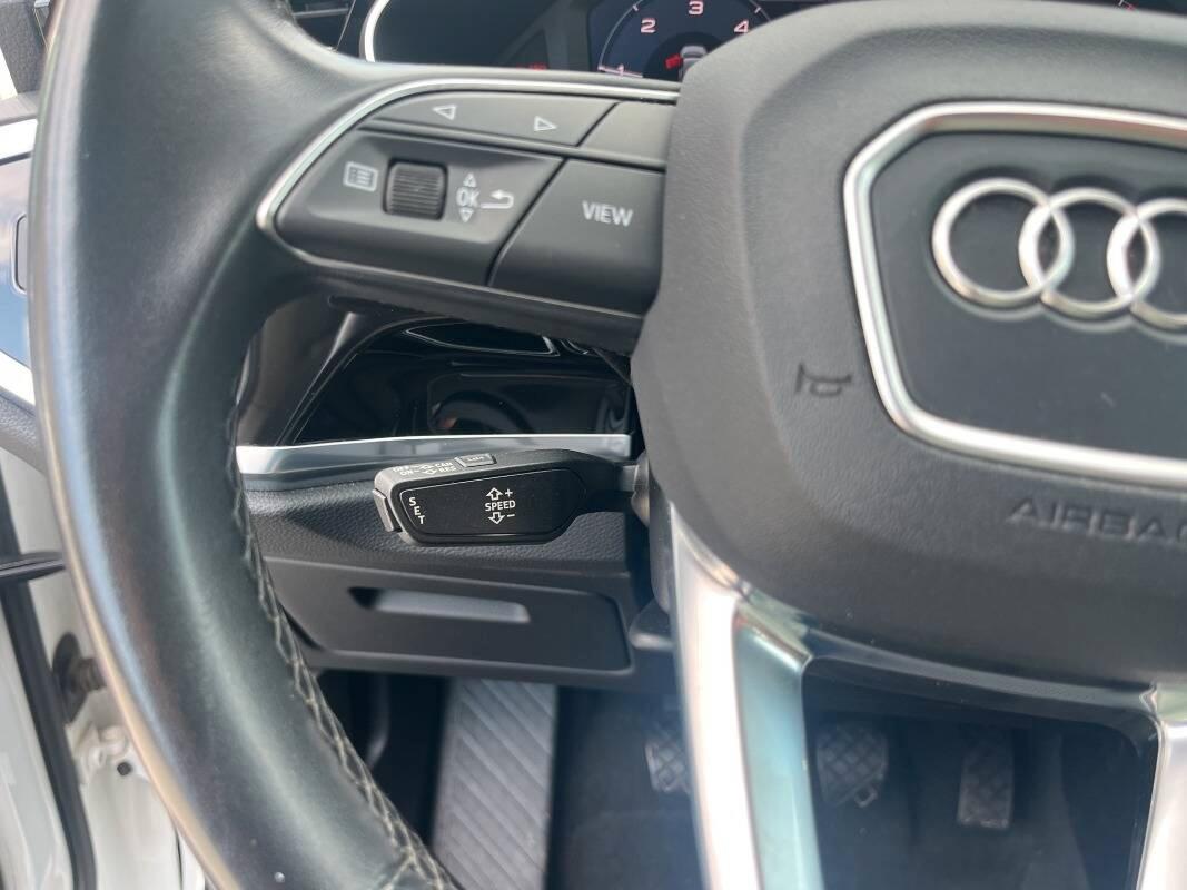 Audi Q3 Sportback 35 2.0 tdi