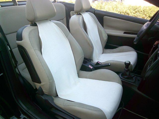 PEUGEOT 207 1.6 8V HDi 112CV CC Féline