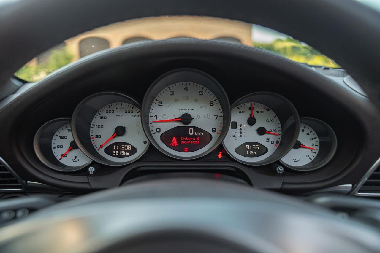 Porsche 997 (911) CARRERA 4S CABRIOLET - RDS01880