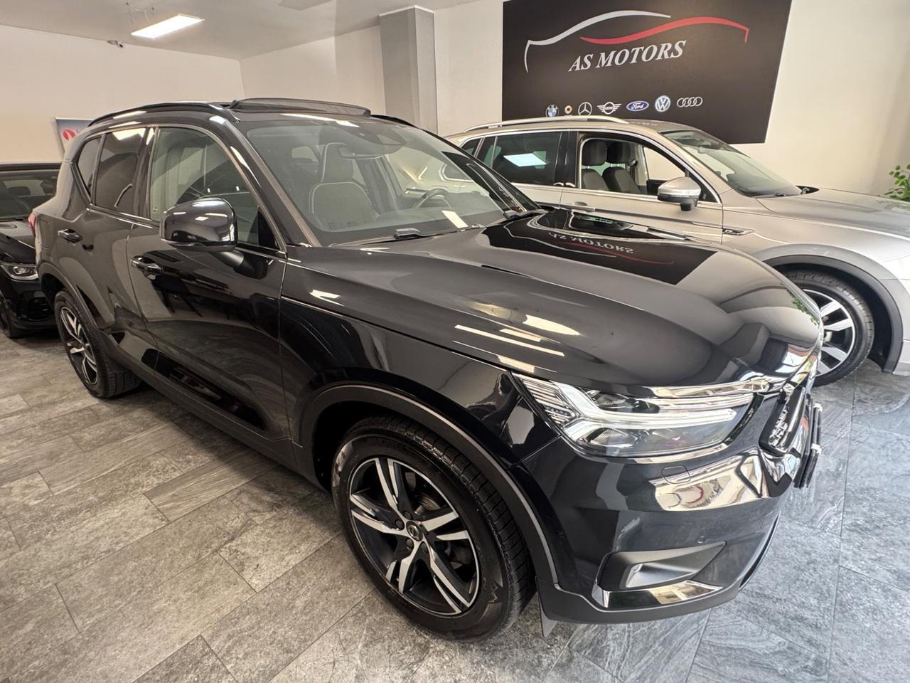 Volvo XC40 D4 2.0 190 Cv AWD R-design Tetto apribile