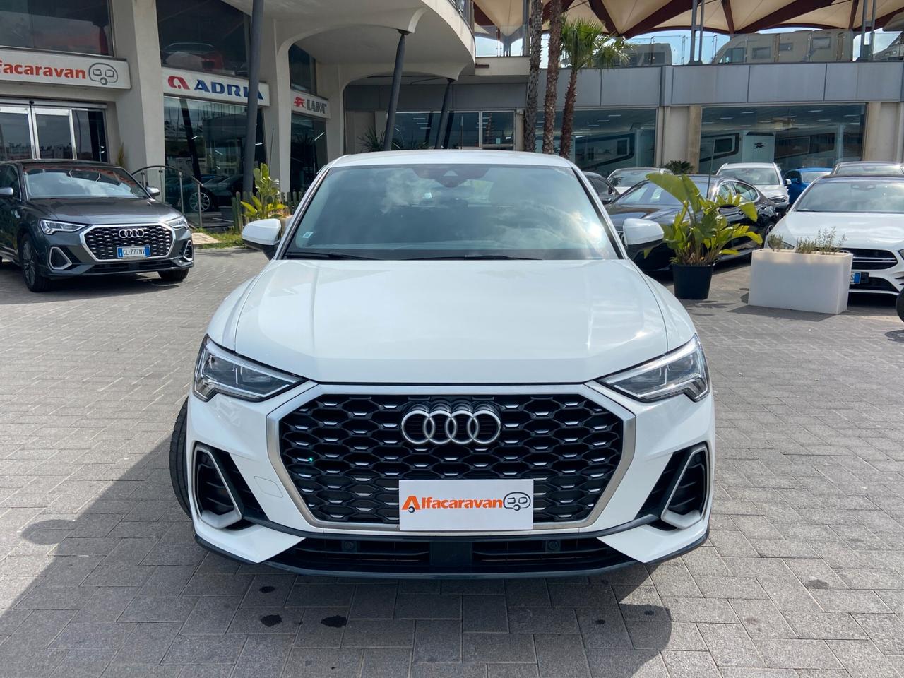 Audi Q3 Sportback 35 2.0 tdi S line edition s-tronic