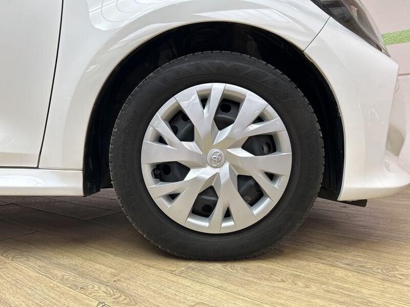 Toyota Yaris 1.5 hybrid Active
