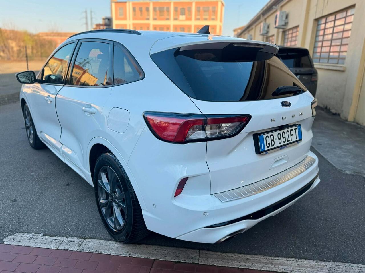 Ford Kuga 2020 1.5 Diesel Automatica 2WD ST-Line