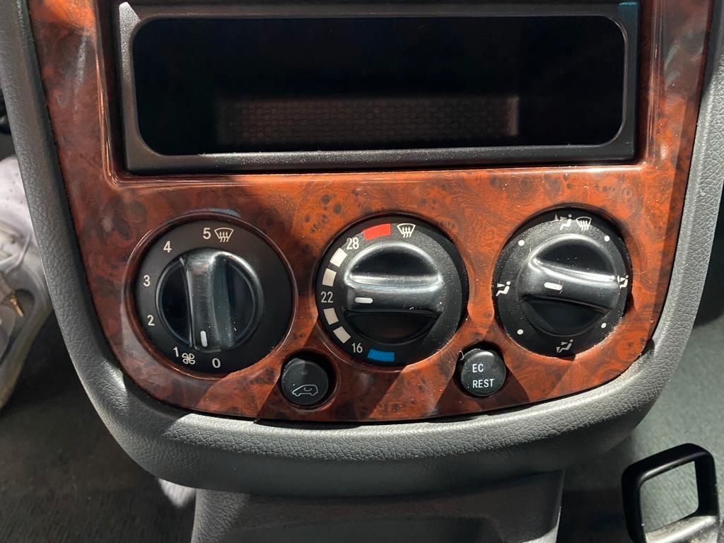 Mercedes-benz Vaneo 1.7 Diesel AUTOMATICO - 11/2004