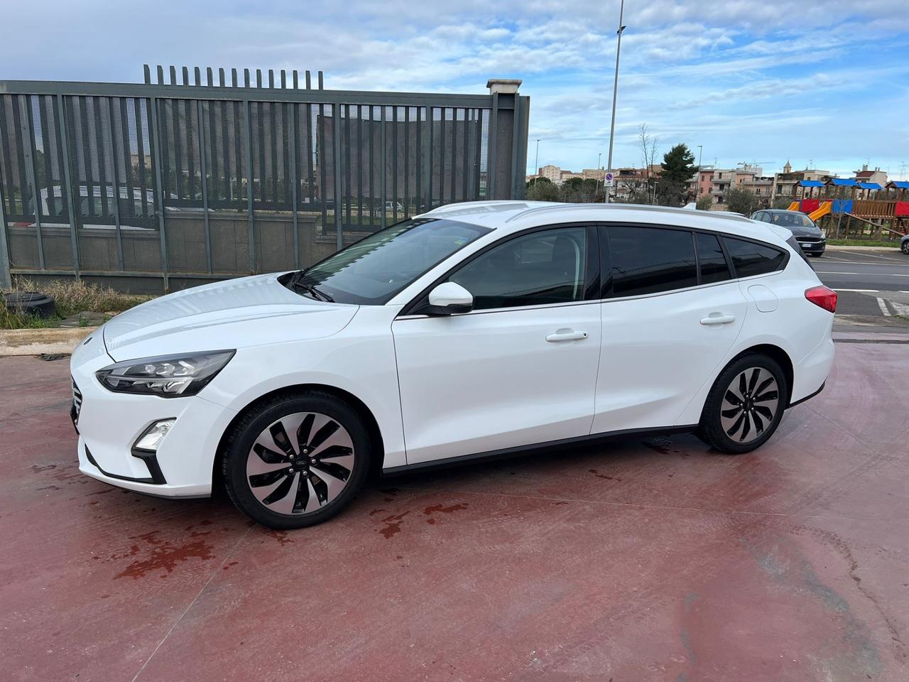 Ford Focus 1.5 EcoBlue 120 CV SW Business